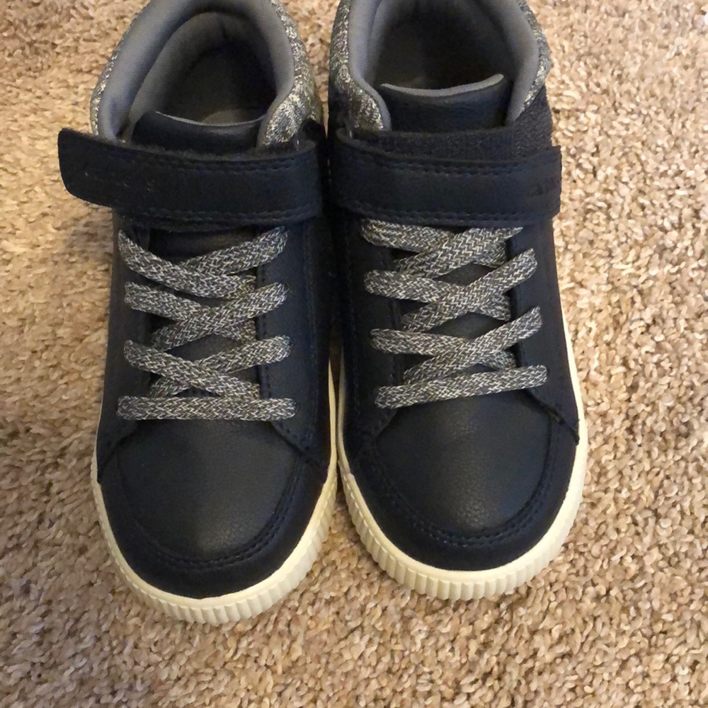 Carter’s toddler boys sneakers